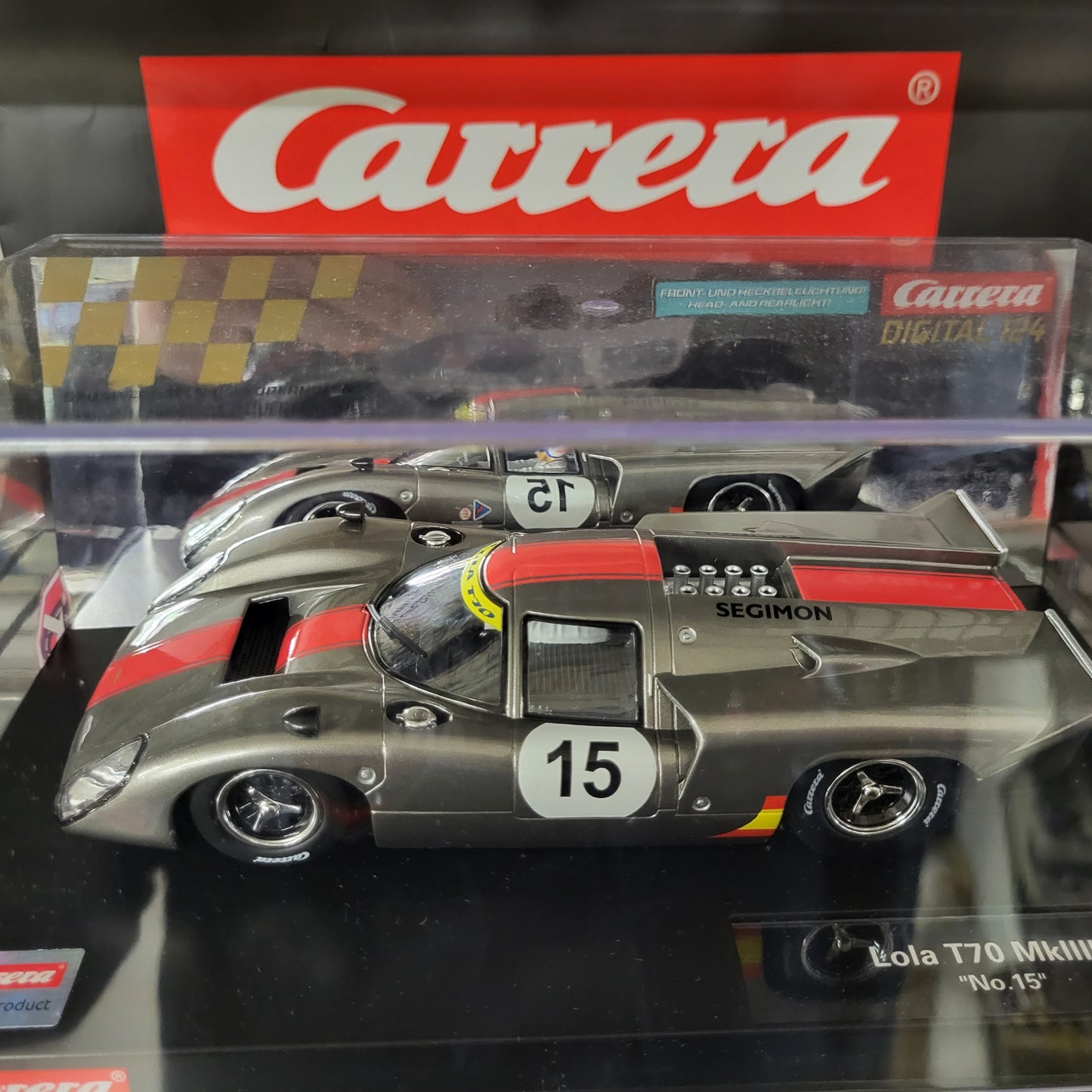 Carrera 1:24 - "Lola T70 MKIII - No15"