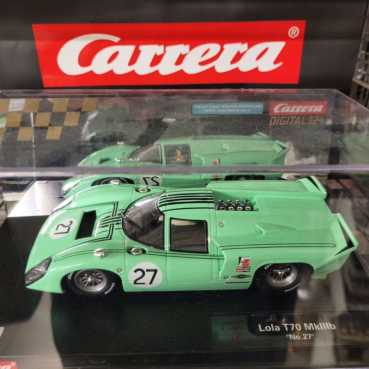 Carrera 1:24 - "Lola T70 MKIII - No.27"